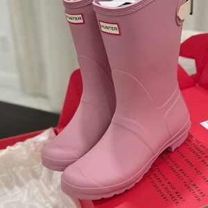 Hunter Women's Blush Rain Boots